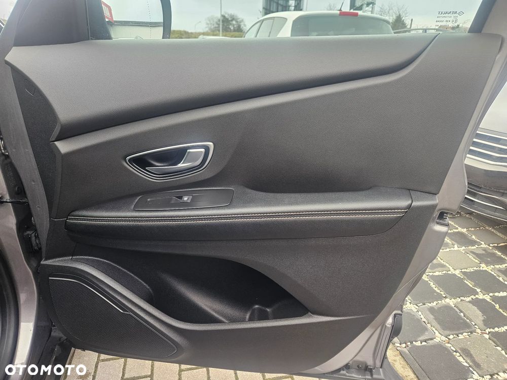 Renault Grand Scenic - 19