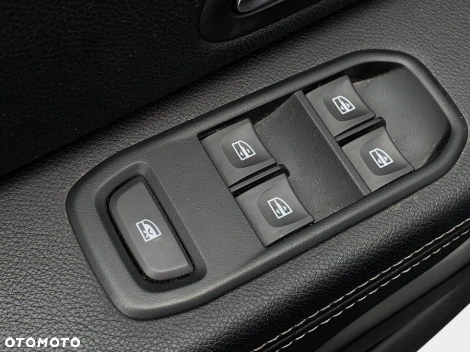 Dacia Duster - 8