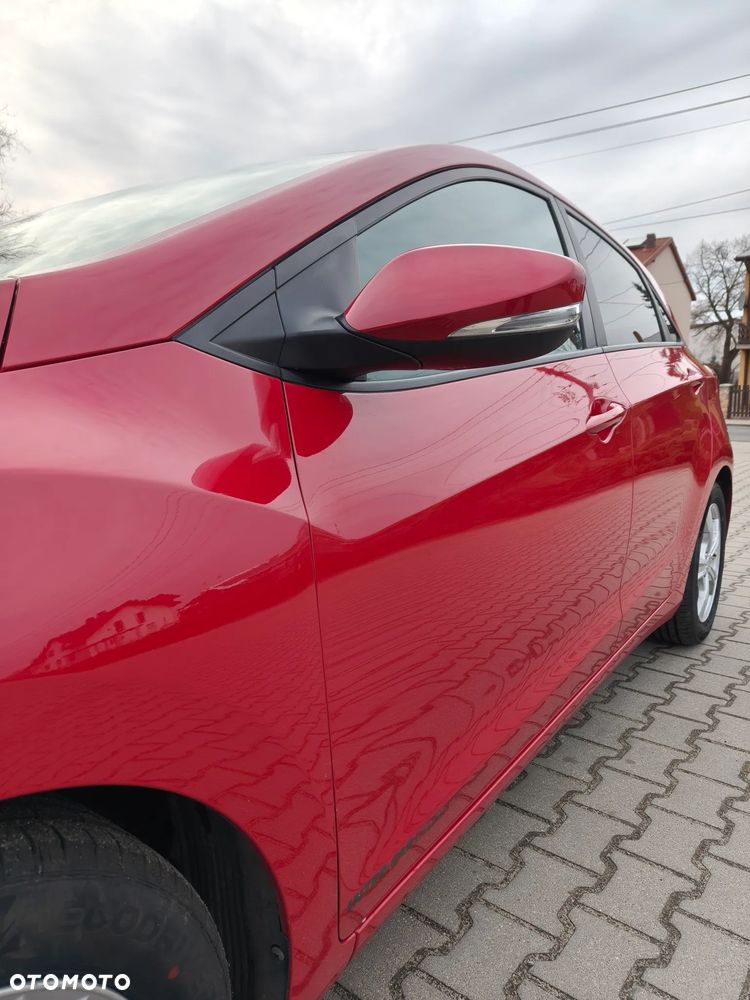 Hyundai i30 1.4 CRDi Comfort - 6