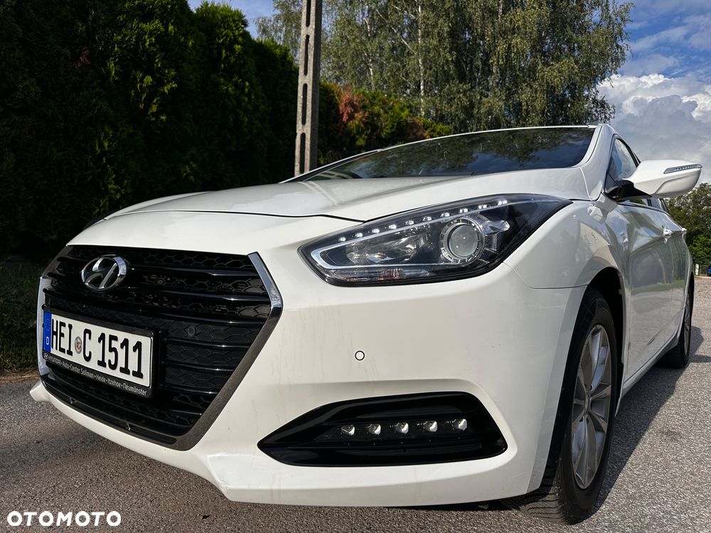 Hyundai i40 1.6 GDI Comfort + - 12