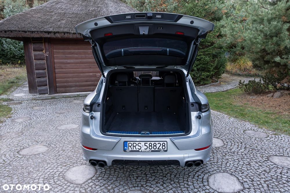 Porsche Cayenne GTS Tiptronic S - 18