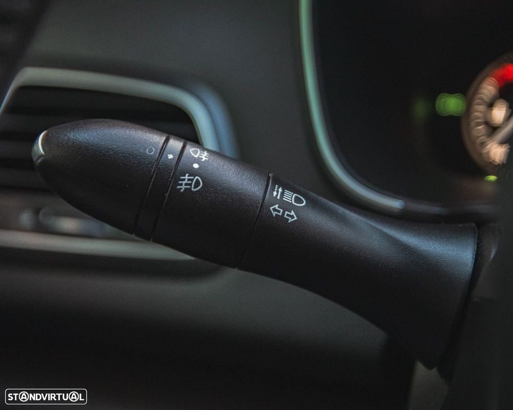 Renault Mégane 1.5 dCi Confort - 28