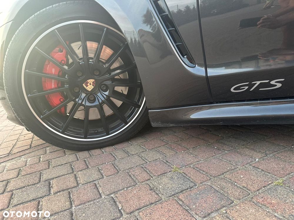 Porsche Panamera GTS - 7