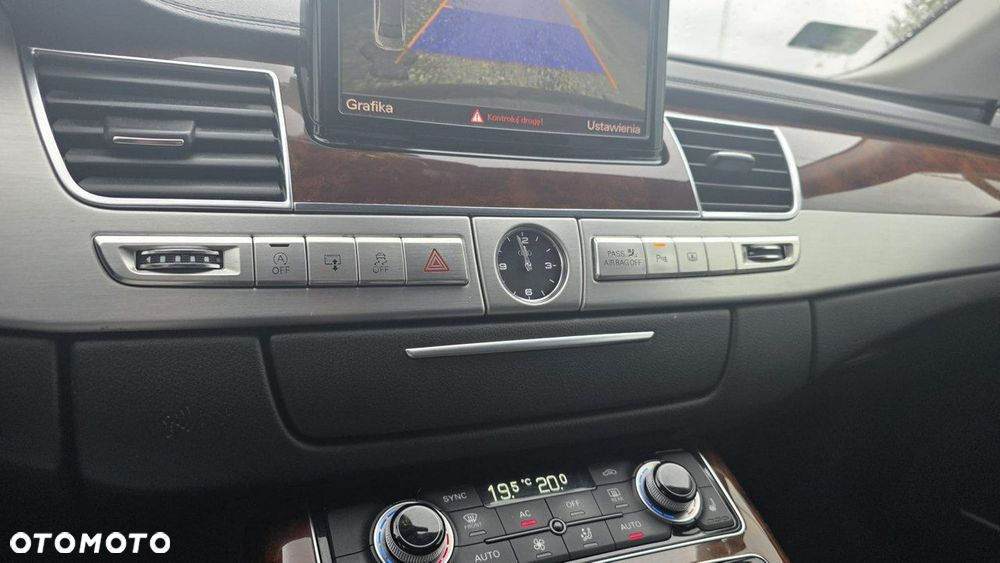Audi A8 - 17