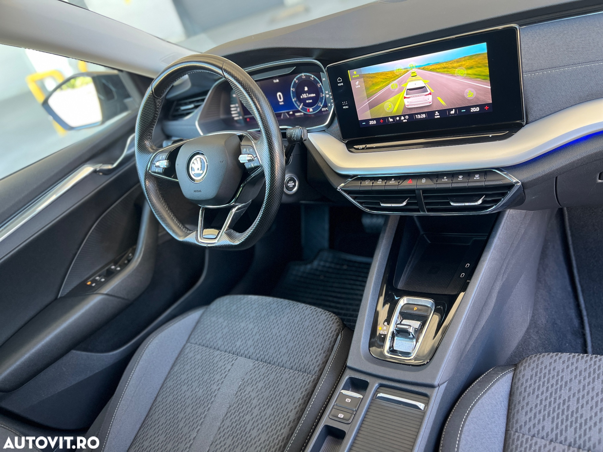 Skoda Octavia 2.0 TDI DSG Style - 9