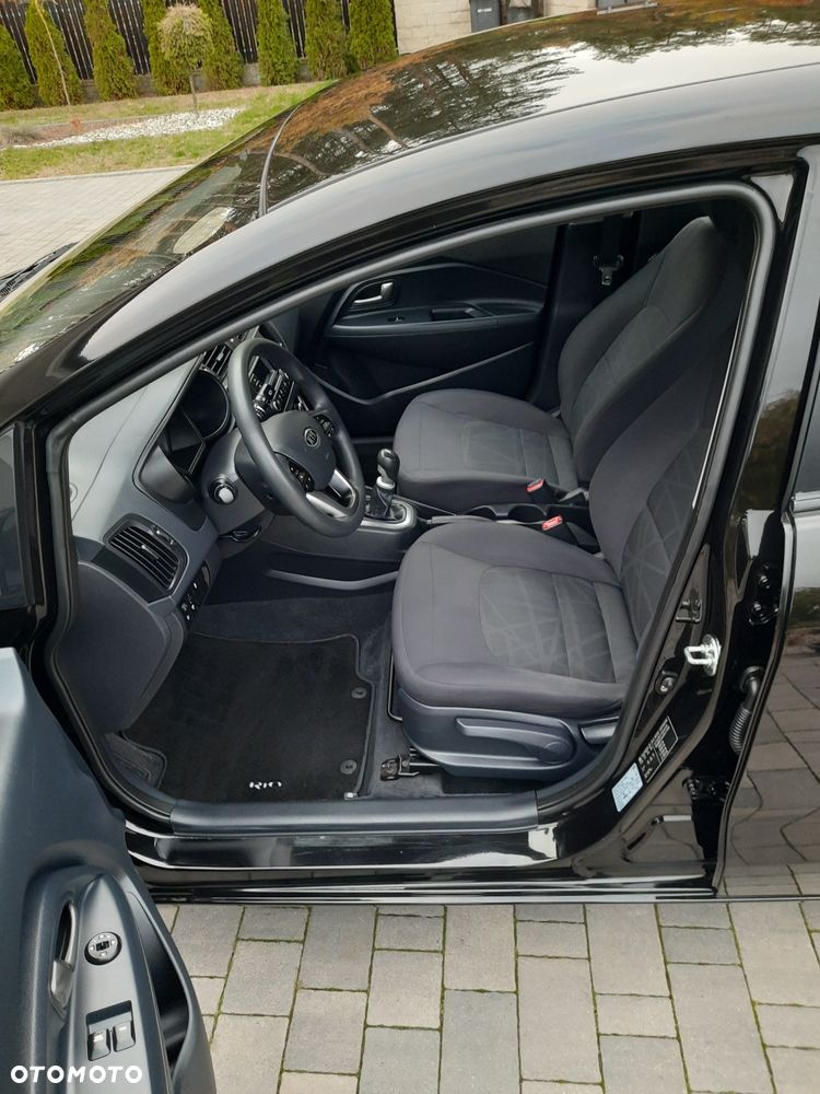 Kia Rio - 6