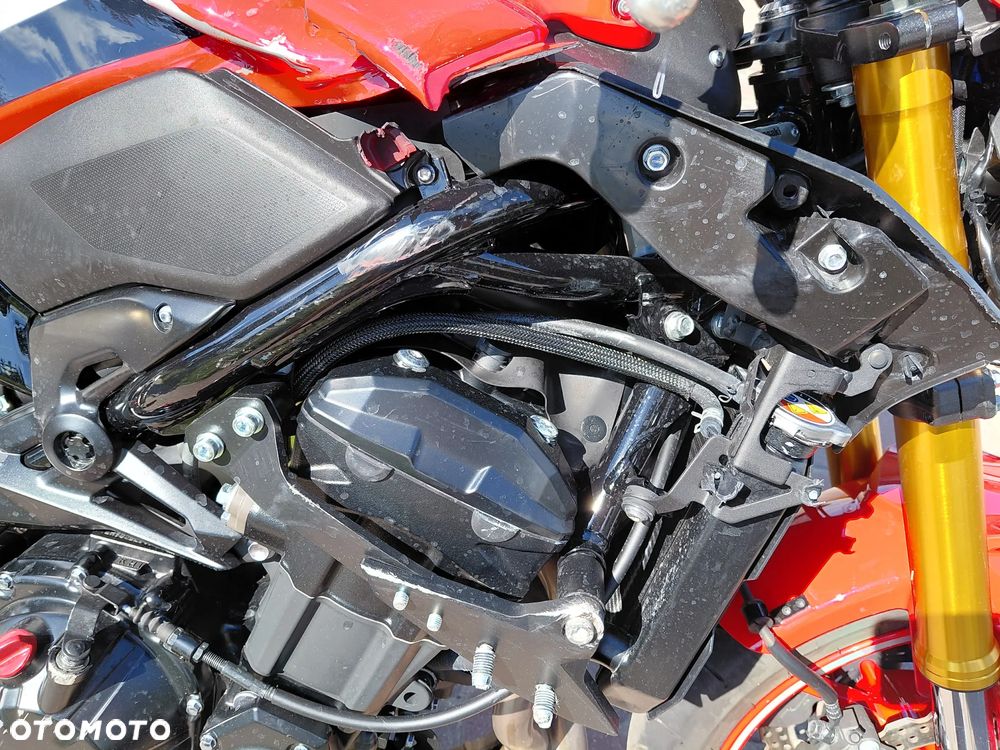 Kawasaki Z 900 - 15