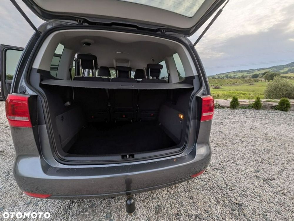 Volkswagen Touran 1.6 TDI DPF Highline - 17