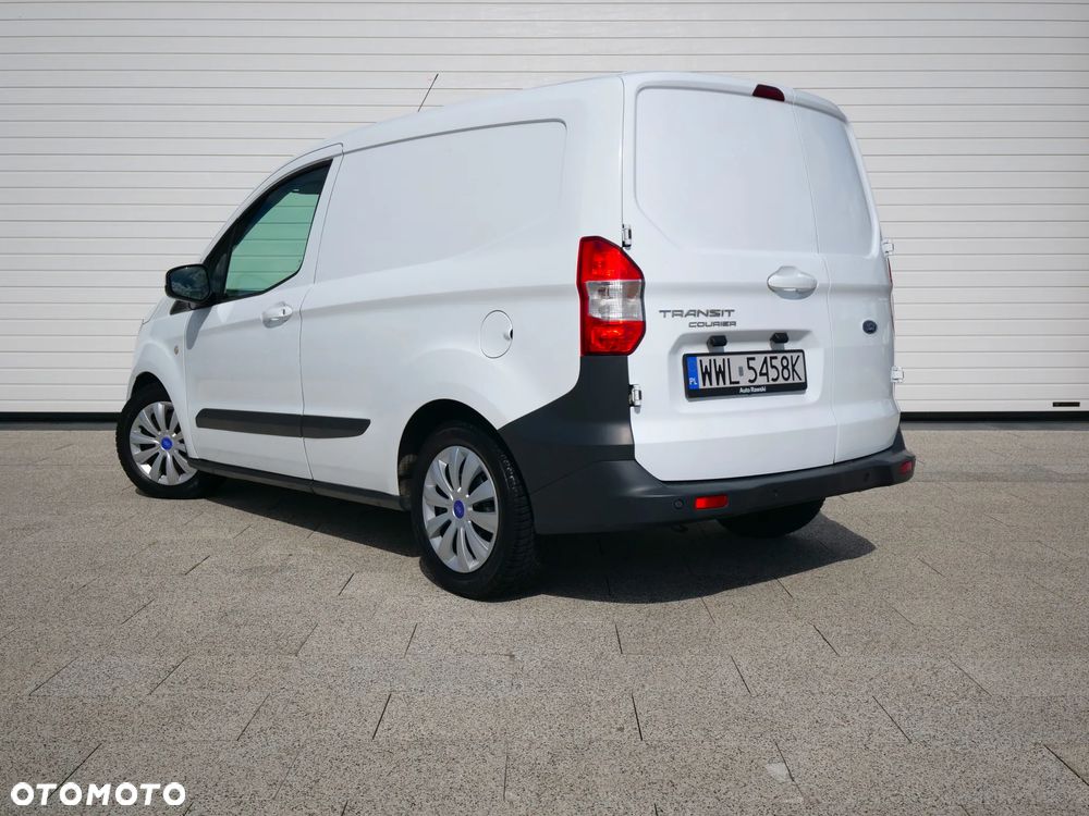 Ford Transit Courier Basis - 19