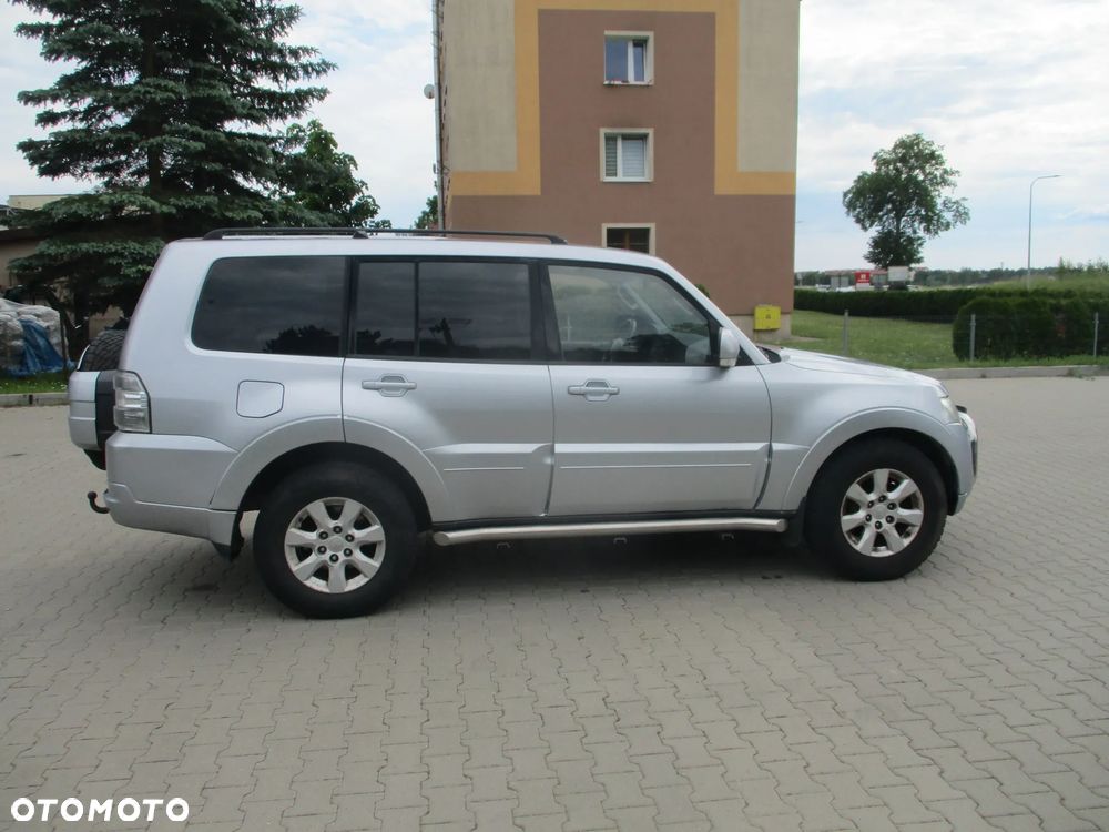 Mitsubishi Pajero 3.2 DID Invite - 4