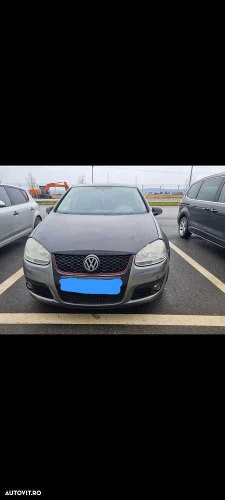 Volkswagen Golf - 5