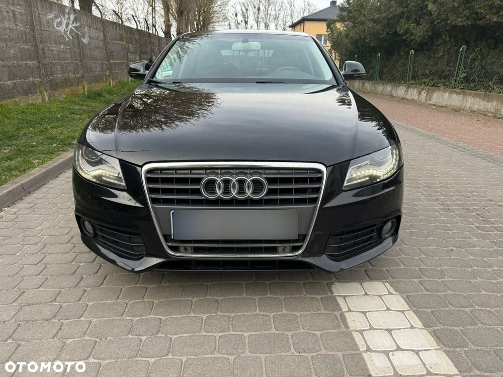 Audi A4 Limousine - 2