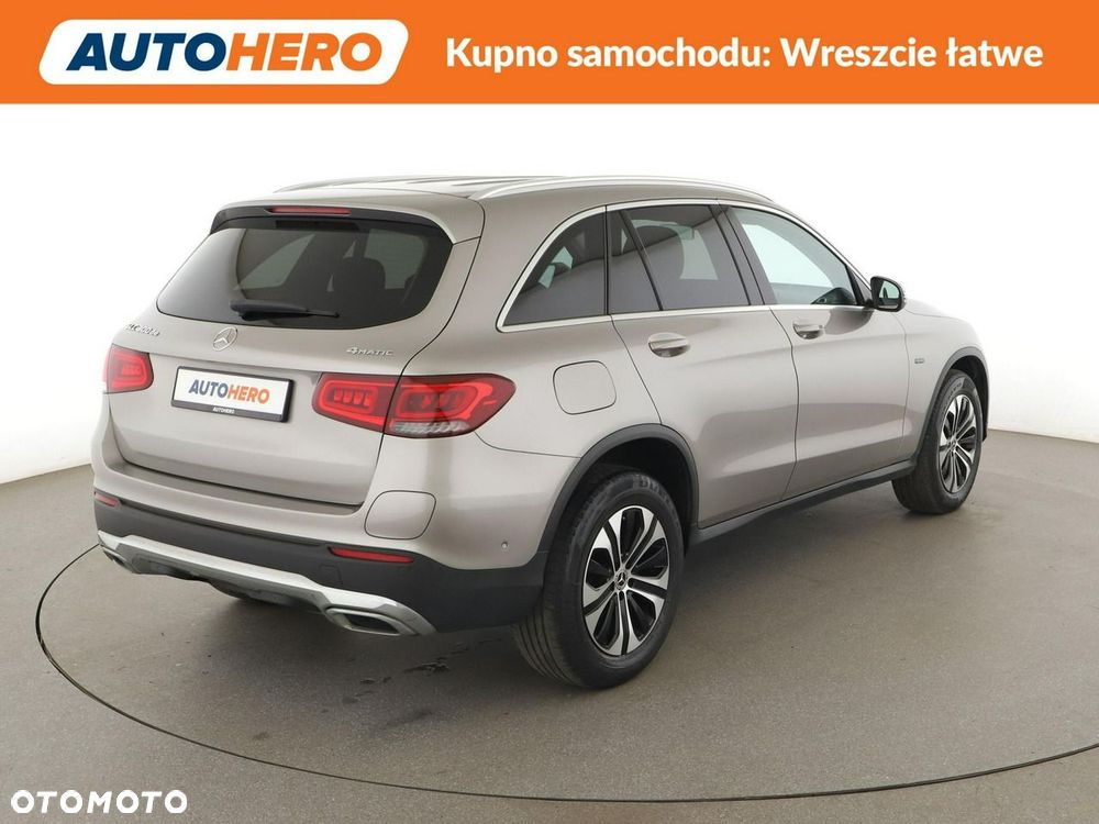 Mercedes-Benz GLC 300 de 4Matic 9G-TRONIC - 8