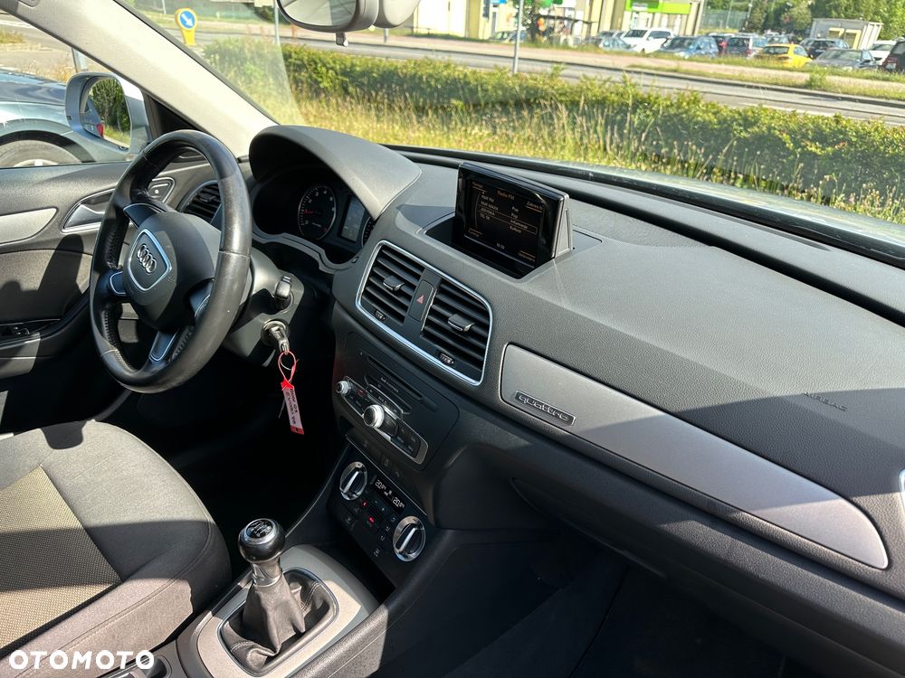 Audi Q3 - 18