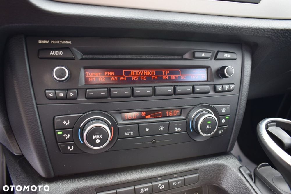 BMW X1 - 28