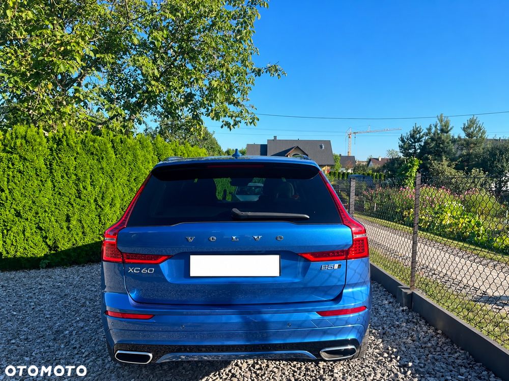 Volvo XC 60 B5 D AWD R-Design - 5
