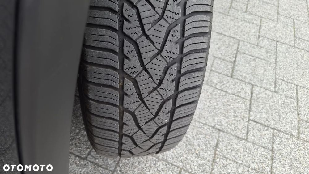 Nissan X-Trail 2.0 dCi 4x4 DPF XE - 34