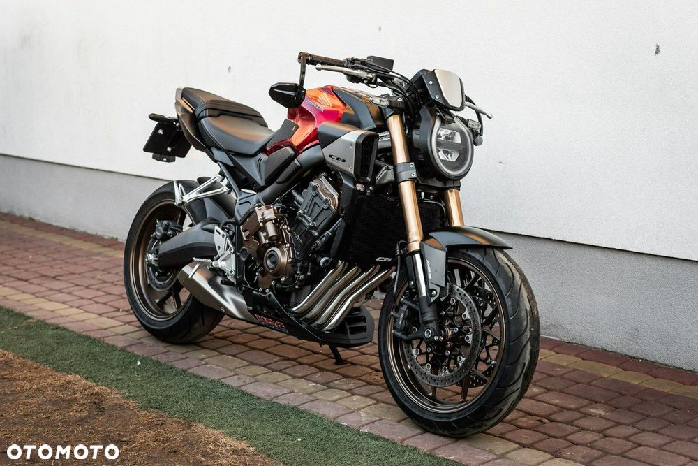 Honda CB - 2