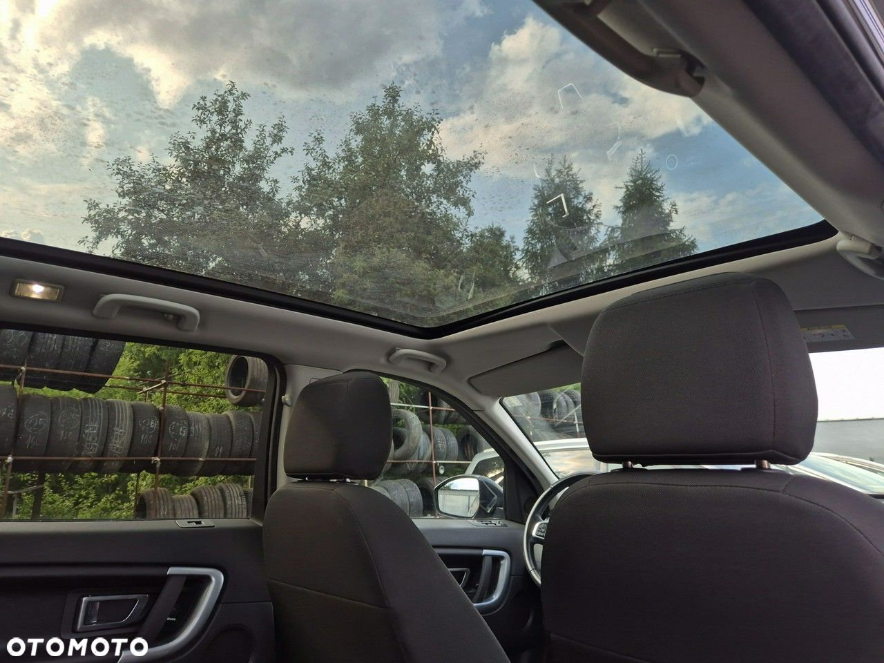 Land Rover Discovery Sport 2.0 TD4 HSE Luxury - 29