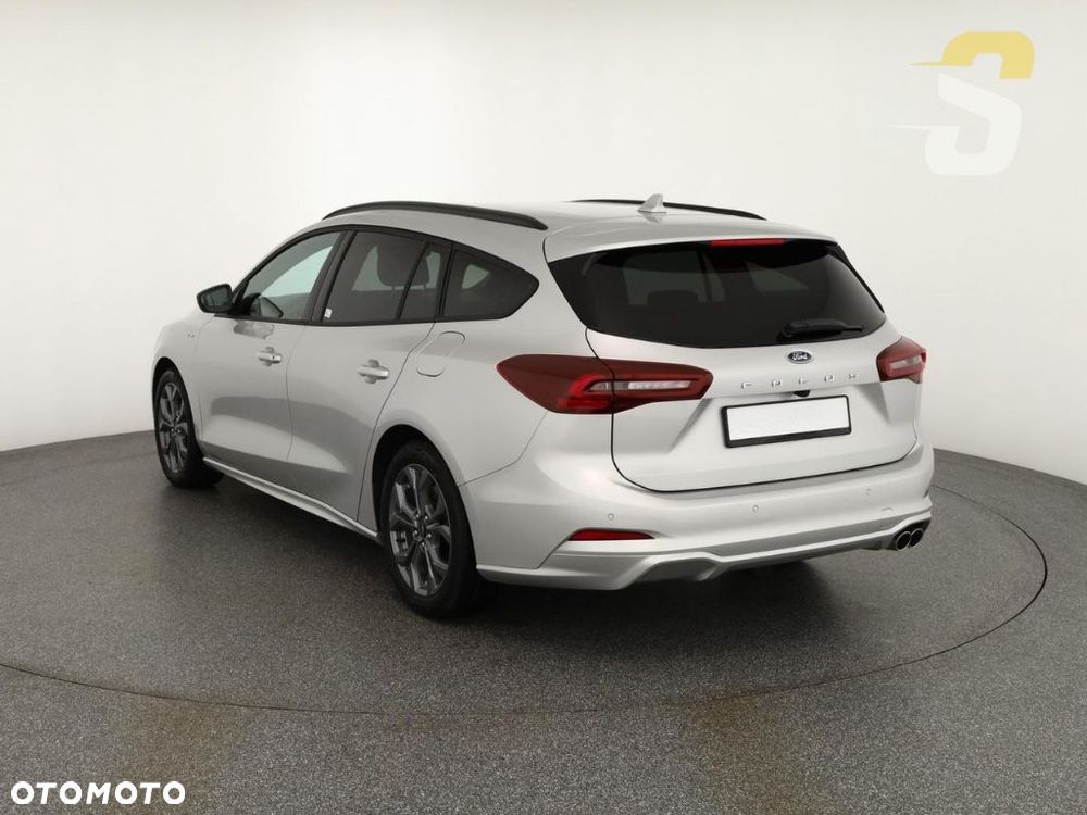 Ford Focus 1.0 EcoBoost mHEV ST-Line X - 10