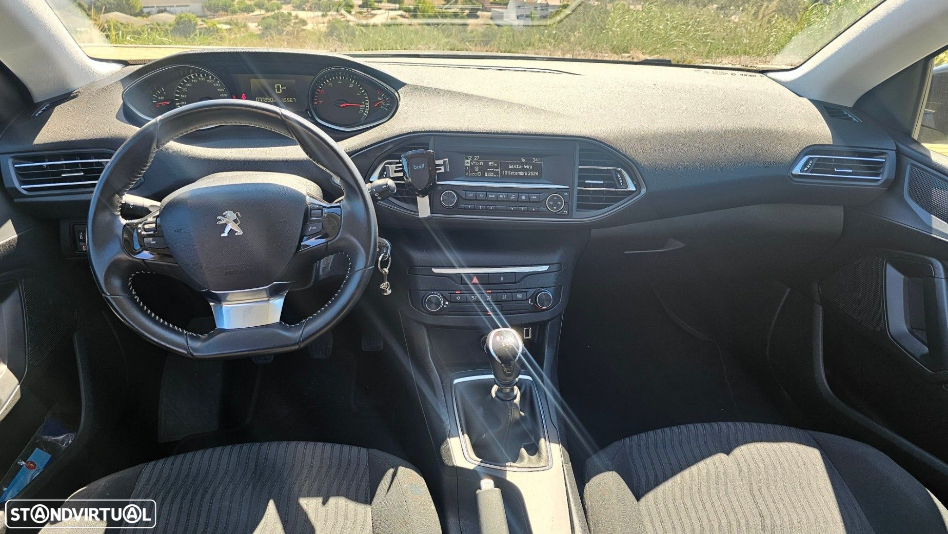 Peugeot 308 SW - 11