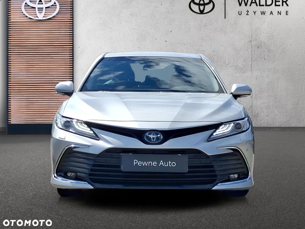 Toyota Camry 2.5 Hybrid Executive CVT - 9
