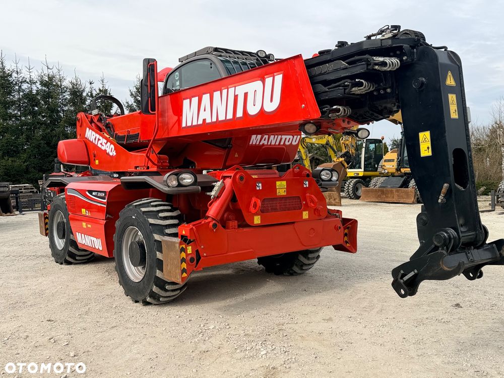Manitou Ładowarka teleskopowa MANITOU ROTO Mrt 2540 + Privilage 360° obrotowa 2150 2550 1840 PILOT sterowania Kosz Widły manitka silnik Mercedes 2015r Wciagarka dźwig 1 właściciel KLIMA serwisowana Merlo - 39