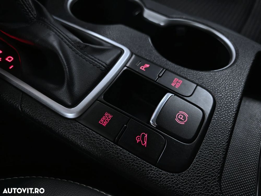 Kia Sportage 1.6 DSL 7DCT HP 4x2 Classic - 30