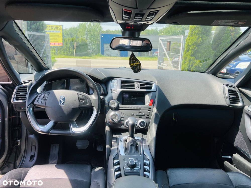 Citroën DS5 1.6 THP SoChic - 15