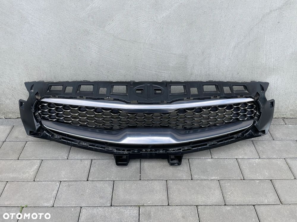ATRAPA, GRIL KIA X-CEED, XCEED  2019-- - 1