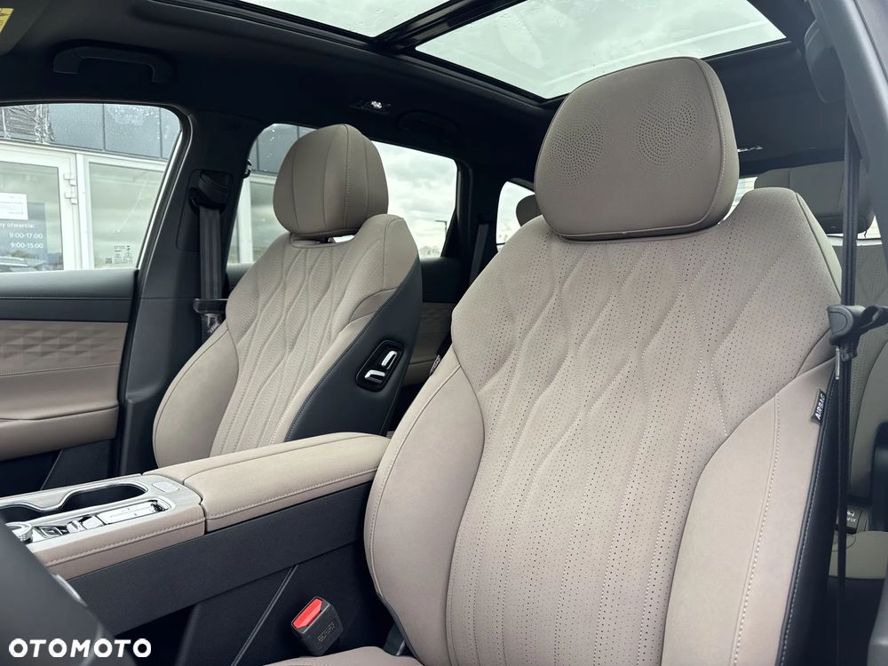 Chery Tiggo 8 1.5 T-GDI Super Hybrid Prestige DCT - 11