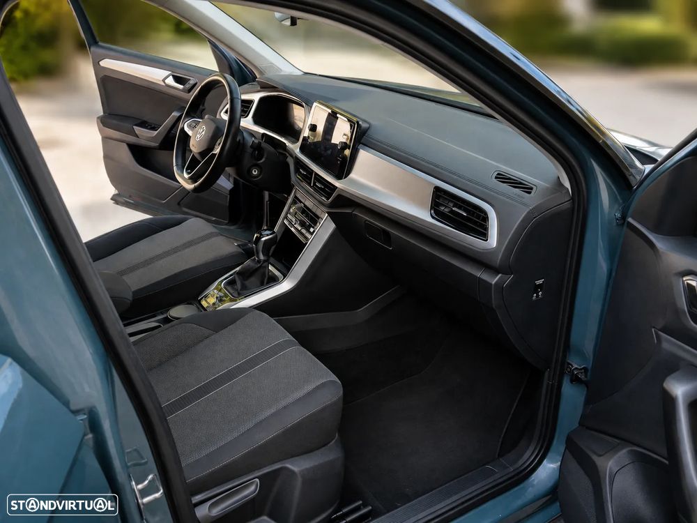 VW T-Roc 1.5 TSI Life DSG - 16