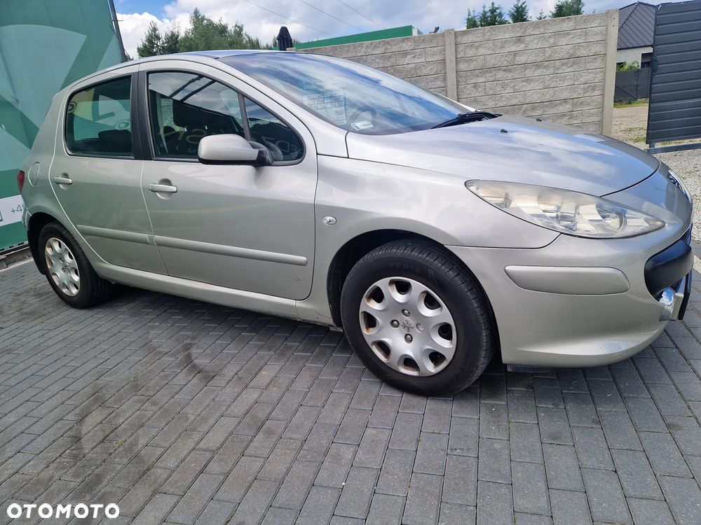 Peugeot 307 1.6 HDI Presence n.gama - 4