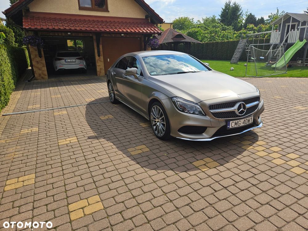 Mercedes-Benz CLS - 6
