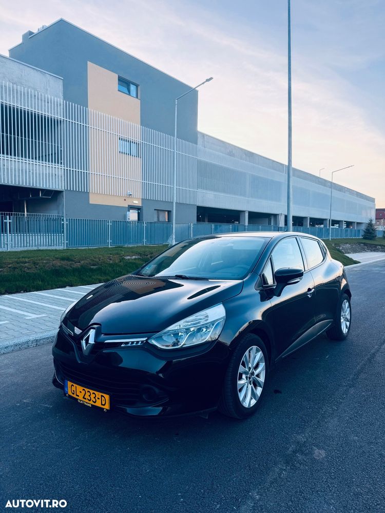 RENAULT Clio