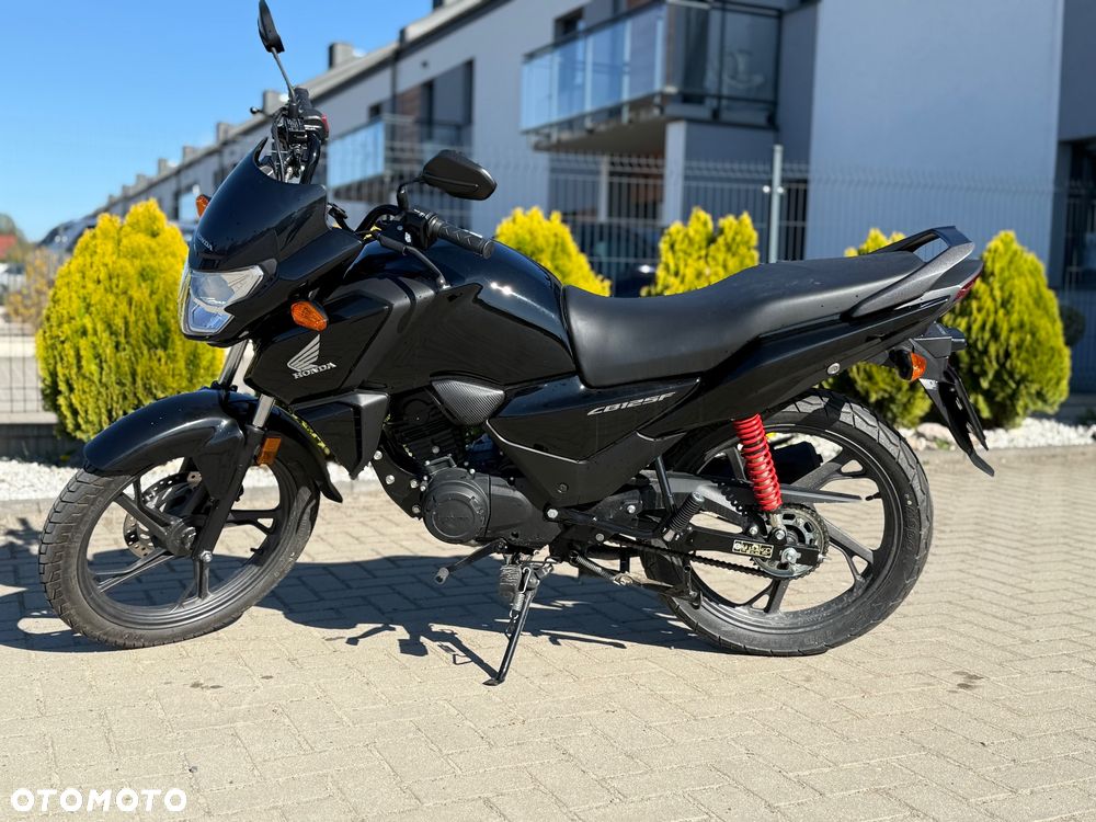 Honda CBF - 2