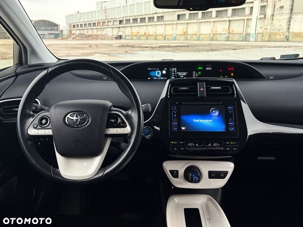 Toyota Prius - 15