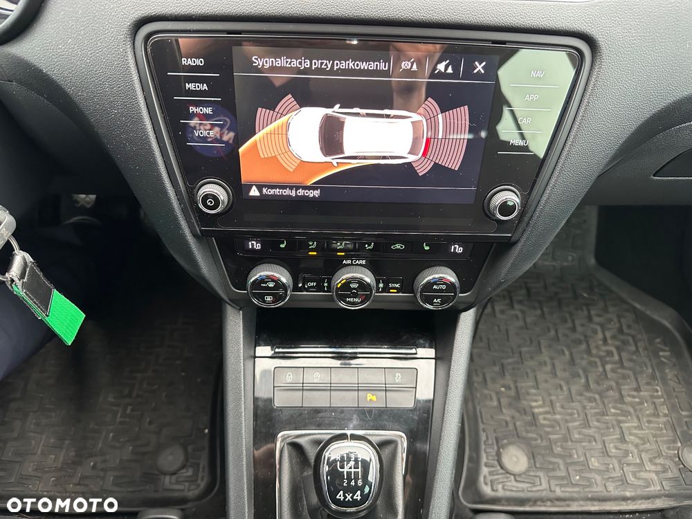 Skoda Octavia 2.0 TDI 4x4 Style EU6 - 16