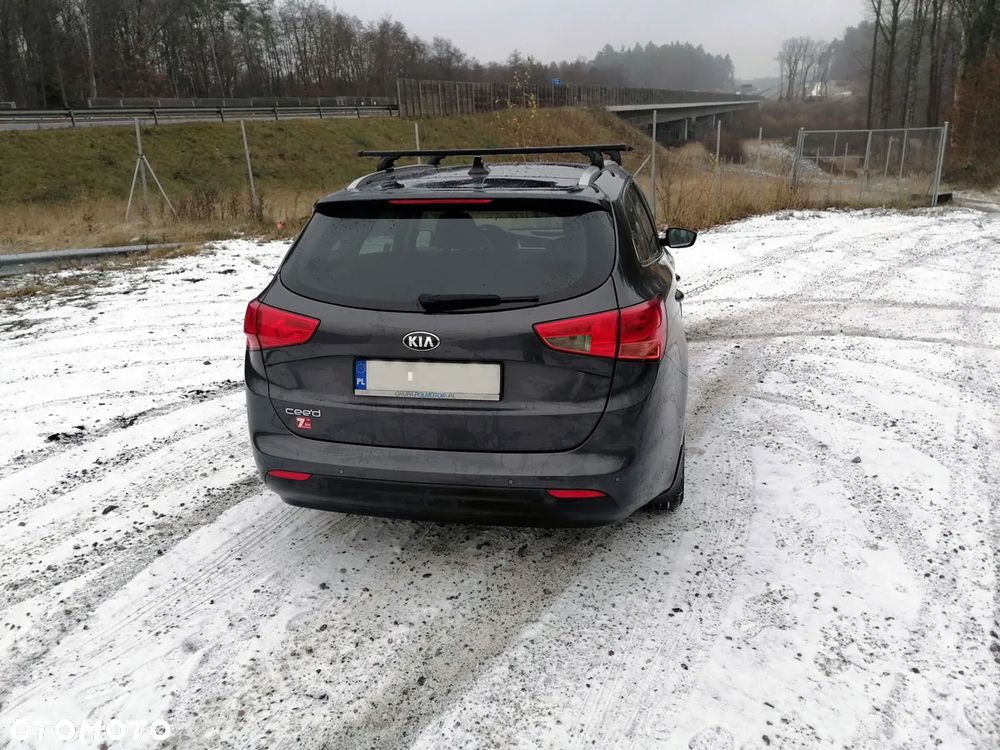 Kia Ceed 1.6 GDI Smart Plus - 4
