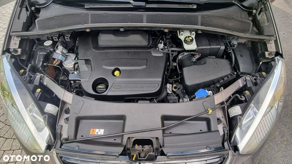 Ford S-Max - 10