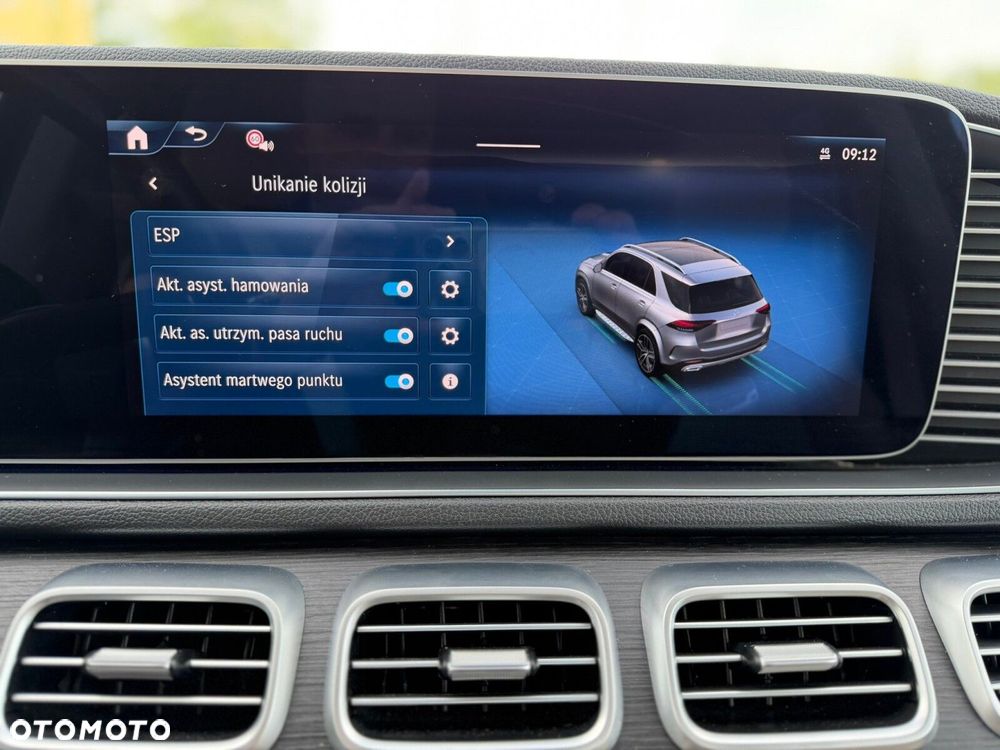 Mercedes-Benz GLE 300 d mHEV 4-Matic AMG Line - 28