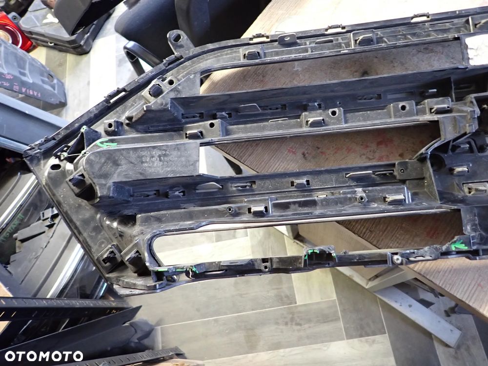 FORD EDGE II GRILL ATRAPA FT4B-8200-AKS FT4B-8200-BK5 FT4B-8200-CKS FT4B-8200-DK5 - 7