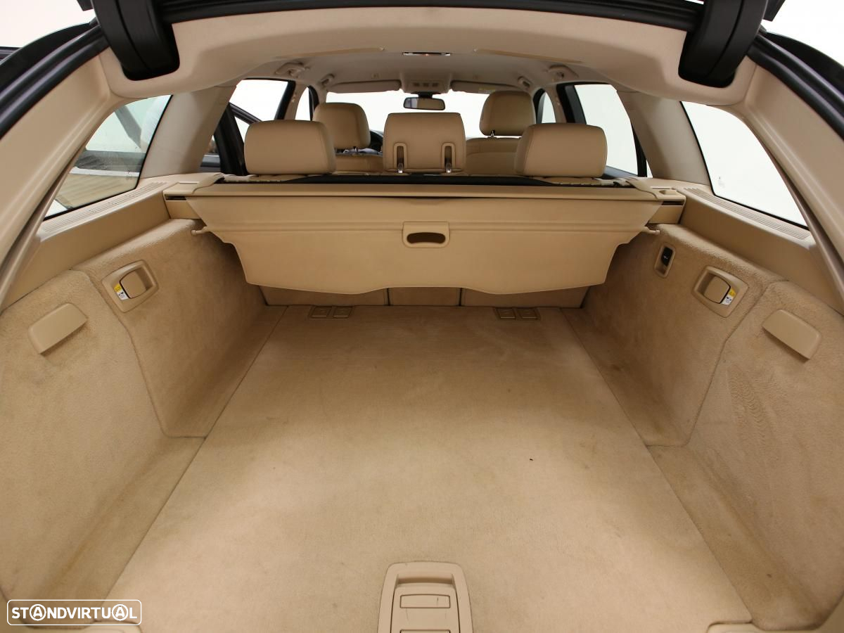 BMW 520 - 22