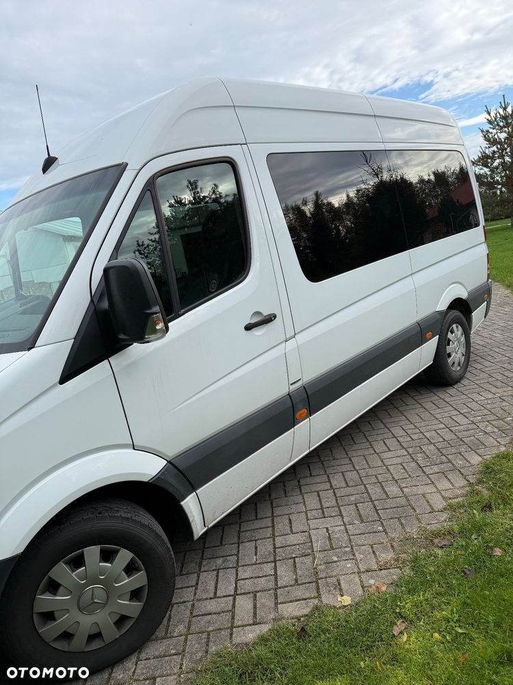 Mercedes-Benz Sprinter - 4