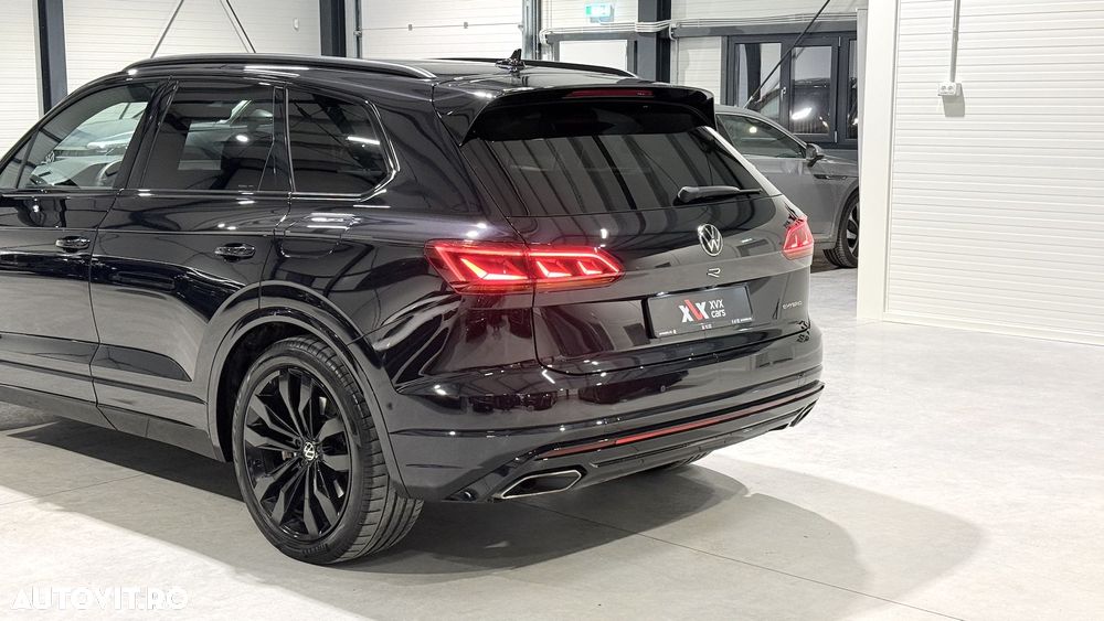 Volkswagen Touareg V6 TSI eHybrid PHEV R - 12