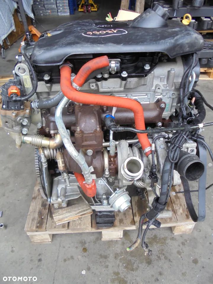 SILNIK IVECO DAILY 2.3 EURO 6 F1AGL411F - 3
