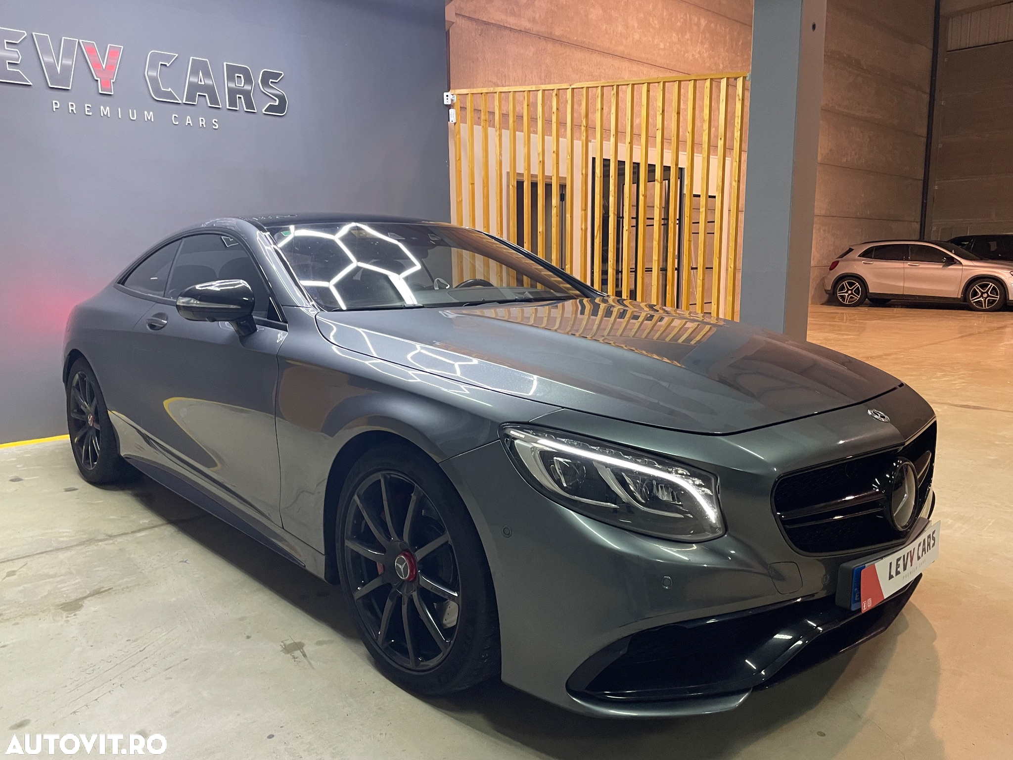 Mercedes-Benz S 63 AMG 4MATIC Coupe Aut - 29