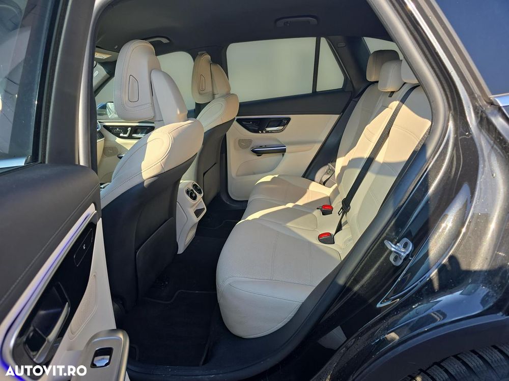 Mercedes-Benz GLC 200 4MATIC MHEV - 10