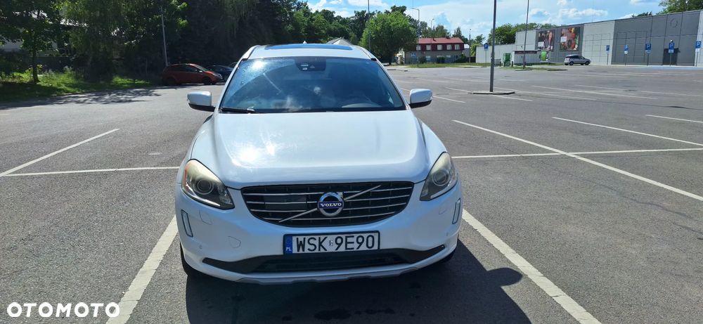 Volvo XC 60 T6 AWD Drive-E Momentum - 8