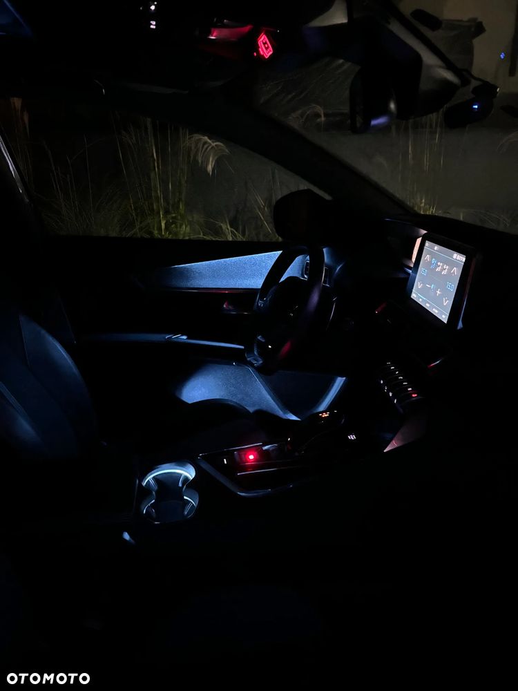 Peugeot 5008 BlueHDi 180 EAT8 GT Pack - 32